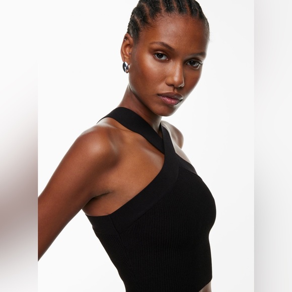 Babaton Sculpt Knit Criss Cross Cropped Tank - Picture 2 of 12